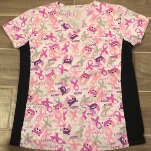 Scrub top pick ribbons with owls